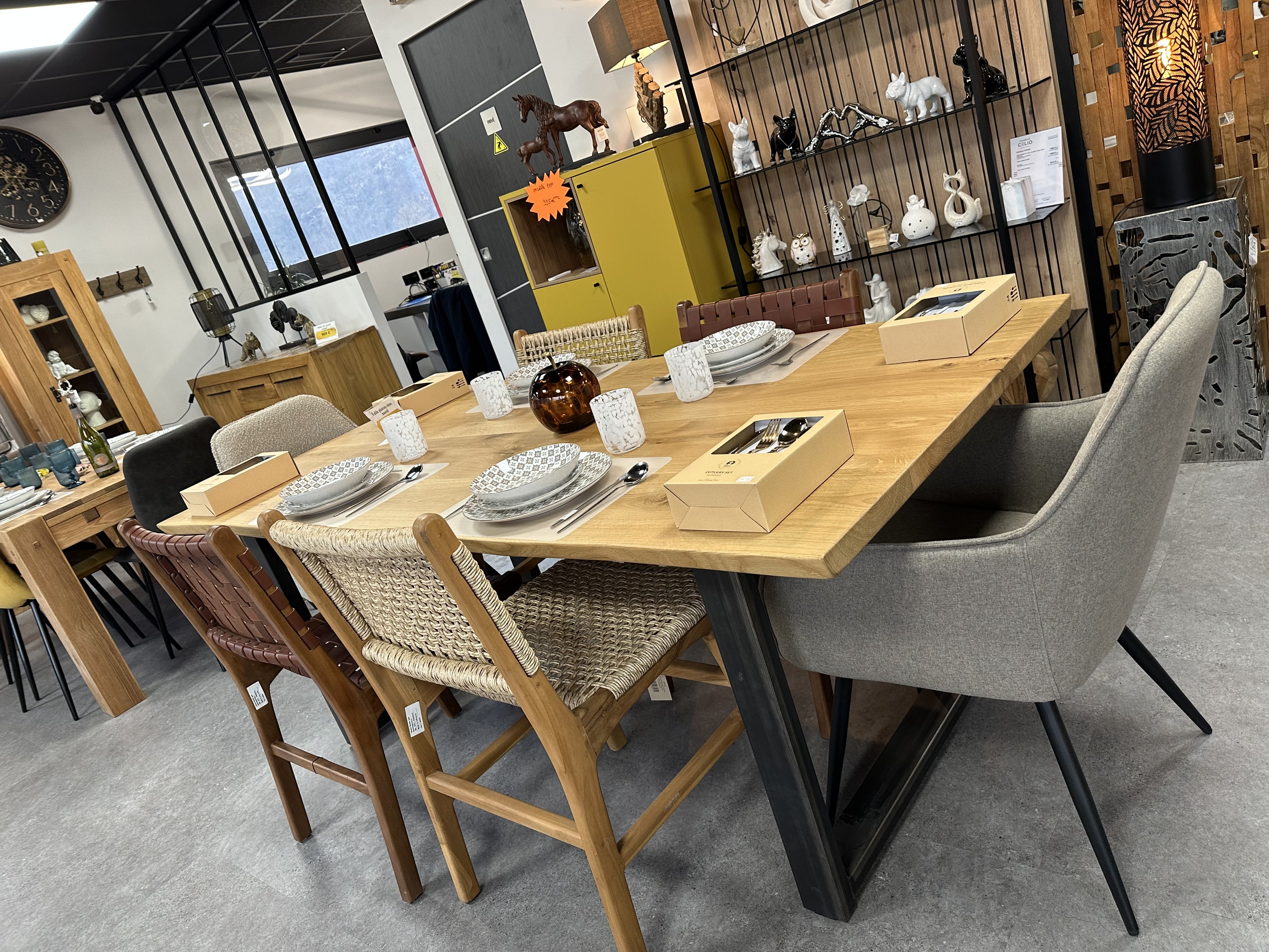 Canapé Tarascon sur Ariège Italien Altoni